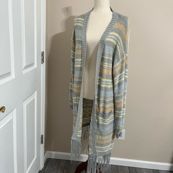 Wonderly Duster Cardigan, NWT. - Picture 4 of 9